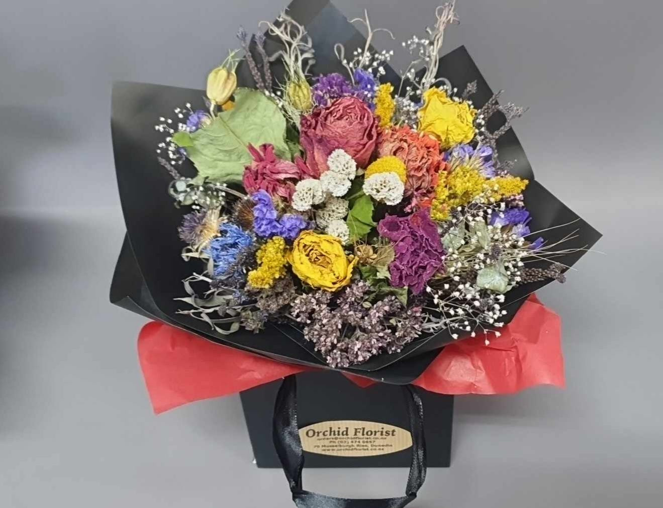 Drop Dead Gorgeous (Posy in Bag)