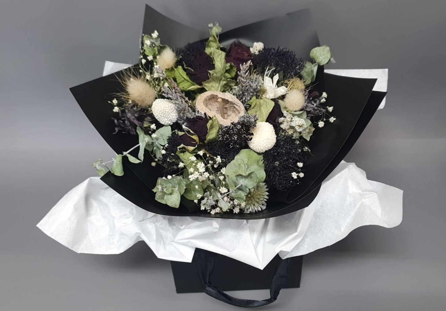 Drop Dead Gorgeous (Posy in Bag)
